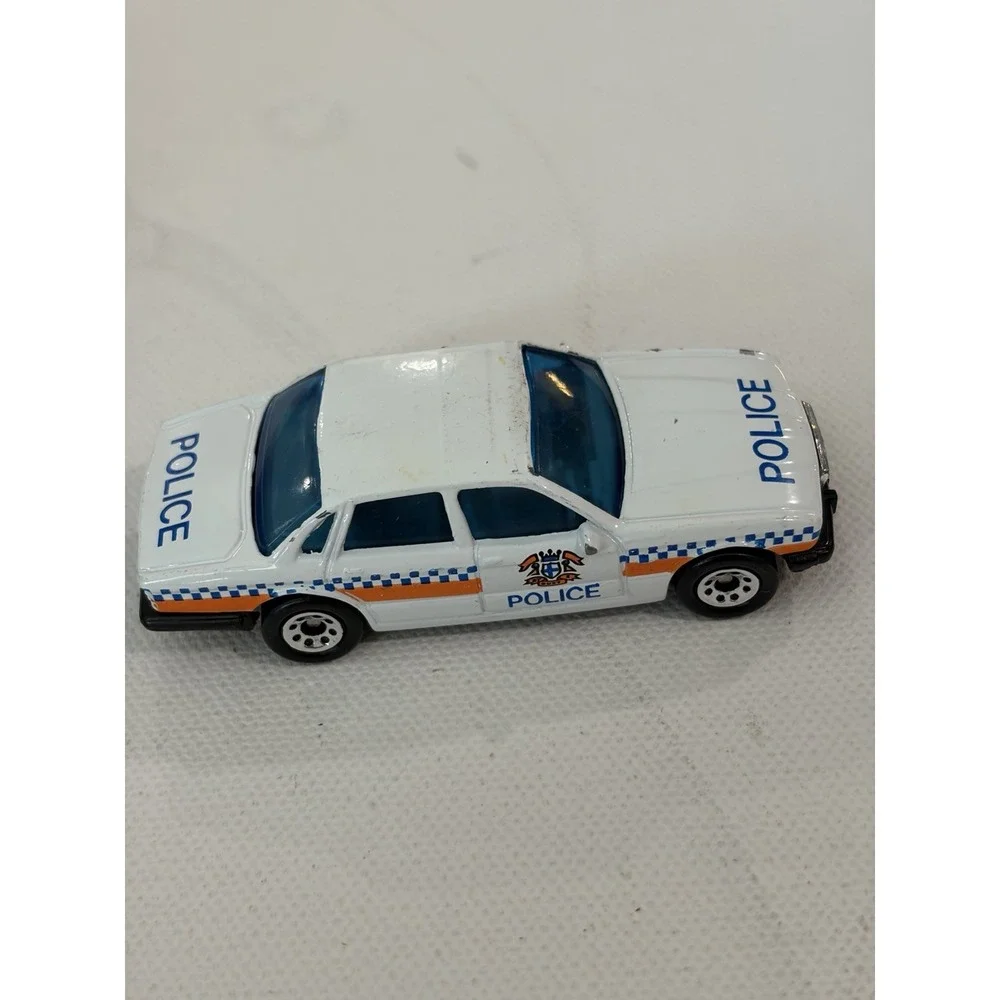 MATCHBOX jaguar xj6